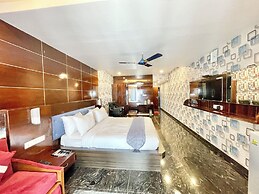 Hotel V-i sea view - Puri