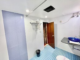 Hotel V-i sea view - Puri