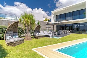 Luxury Diamond House