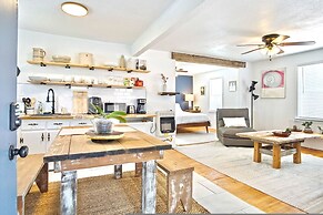 Hidden Comfort Studio Near Plaza District