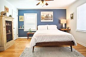 Hidden Comfort Studio Near Plaza District