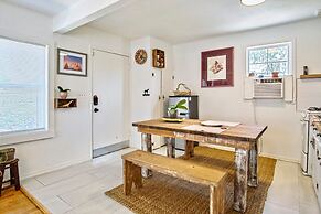 Hidden Comfort Studio Near Plaza District