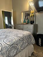 Royal Vacation Retreat