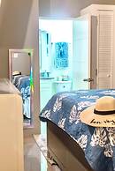 Royal Vacation Retreat