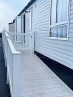 Luxury Caravan sea Views Sleep 6 Free Wifi