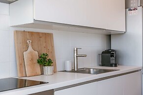 Bright Apartment With City View and Terrace