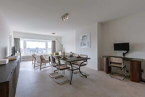 Charming art Deco Apartment With Harbor Views in Blankenberge