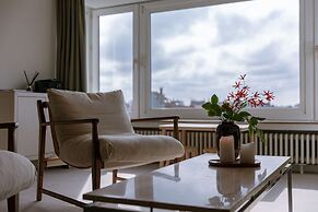 Charming art Deco Apartment With Harbor Views in Blankenberge