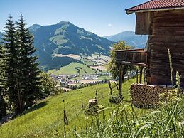 Apartment in Brixen im Thale With a Garden