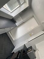 Cozy 2 Bedroom Property With all Amenities