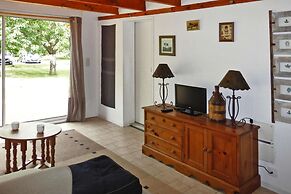 Lovely Holiday Home in the Countryside on the bay of Mont St. Michel, 