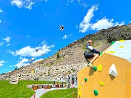 Apartment in Ischgl Overlooking the Mountains
