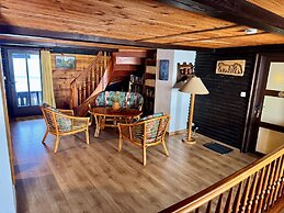 Farmhouse Near Afritzer See & Verditz Trails