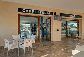 Apartment in Badus With Communal Pool