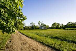 Cottage in the Middle of Nature, Pilwa