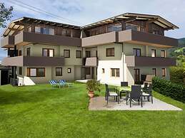 Apartment in Brixen im Thale With Parking