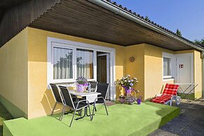 Bungalow on Lake Klopein With a Terrace