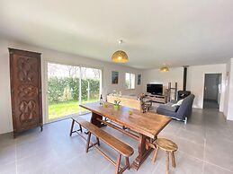 Holiday Home With Pool in Grayan-et-l'hopital-formerly TUI Ferienhaus