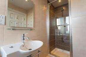 The Wheatsheaf Hotel