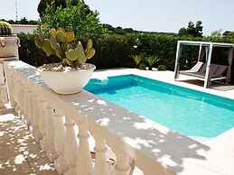 Villa in Apulia With Pool and Barbecue