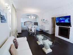 Villa in Apulia With Pool and Barbecue