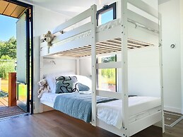 A Comfortable House on the Water for 4 People.-formerly TUI Ferienhaus