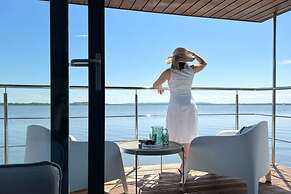 A Comfortable House on the Water for 4 People.-formerly TUI Ferienhaus