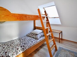 Comfortable Holiday Home, in the Country Grabczyn