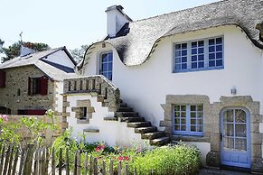 Semi-detached House, Carnac