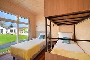 Cozy Holiday Homes for 5 People, Lazy