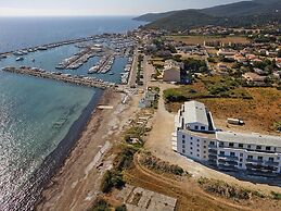 Res. Villa Tyrrenia, Macinaggio/rogliano, Apartment With Panoramic Vie