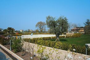 Apartment in Lazise With Parking Space