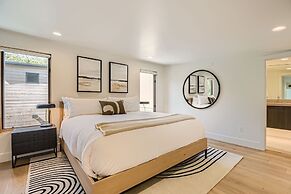 1060 Park Ski Magnificent Mountain Retreat 5 Bedroom Home by RedAwning