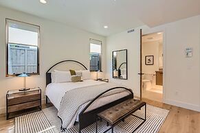 1060 Park Ski Magnificent Mountain Retreat 5 Bedroom Home by RedAwning