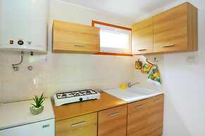 Bungalow Close to the Beach, Sianozety