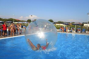 Bungalow in Riotorto Near sea Beach