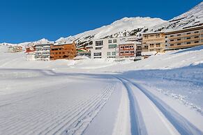 Apartment in Obergurgl in the Mountains