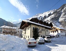Apartment and Terrace in Langenfeld