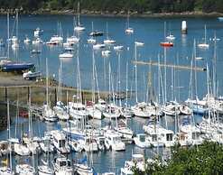 Nice Holiday Home in a Residence Near the Beach