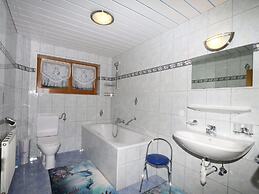 Apartment in Mayrhofen With a Balcony
