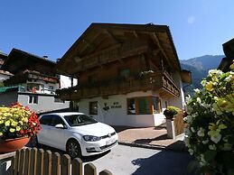 Apartment in Mayrhofen With a Balcony