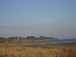 Holiday Home, Hillion