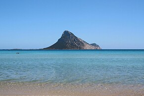 2-room Apartment in the Residence Lu Nibareddu