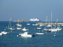 Apartment in Roscoff for Two Person