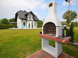 Comfortable Holiday Villa Near Darlowo