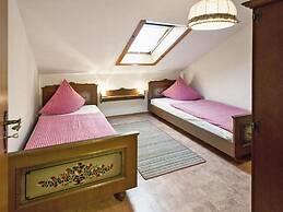 Apartment in Neuschonau With a Washing Machine