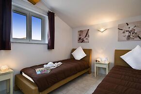 Terraced House in Le Clos des Oliviers