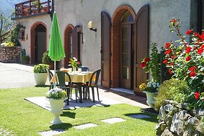 Apartments Casa Tamas, Limone