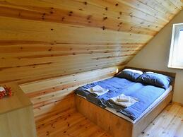 Comfortable Holiday Home With Terrace, Osieki