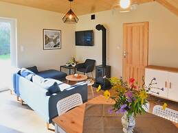 Comfortable Holiday Home With Terrace, Osieki